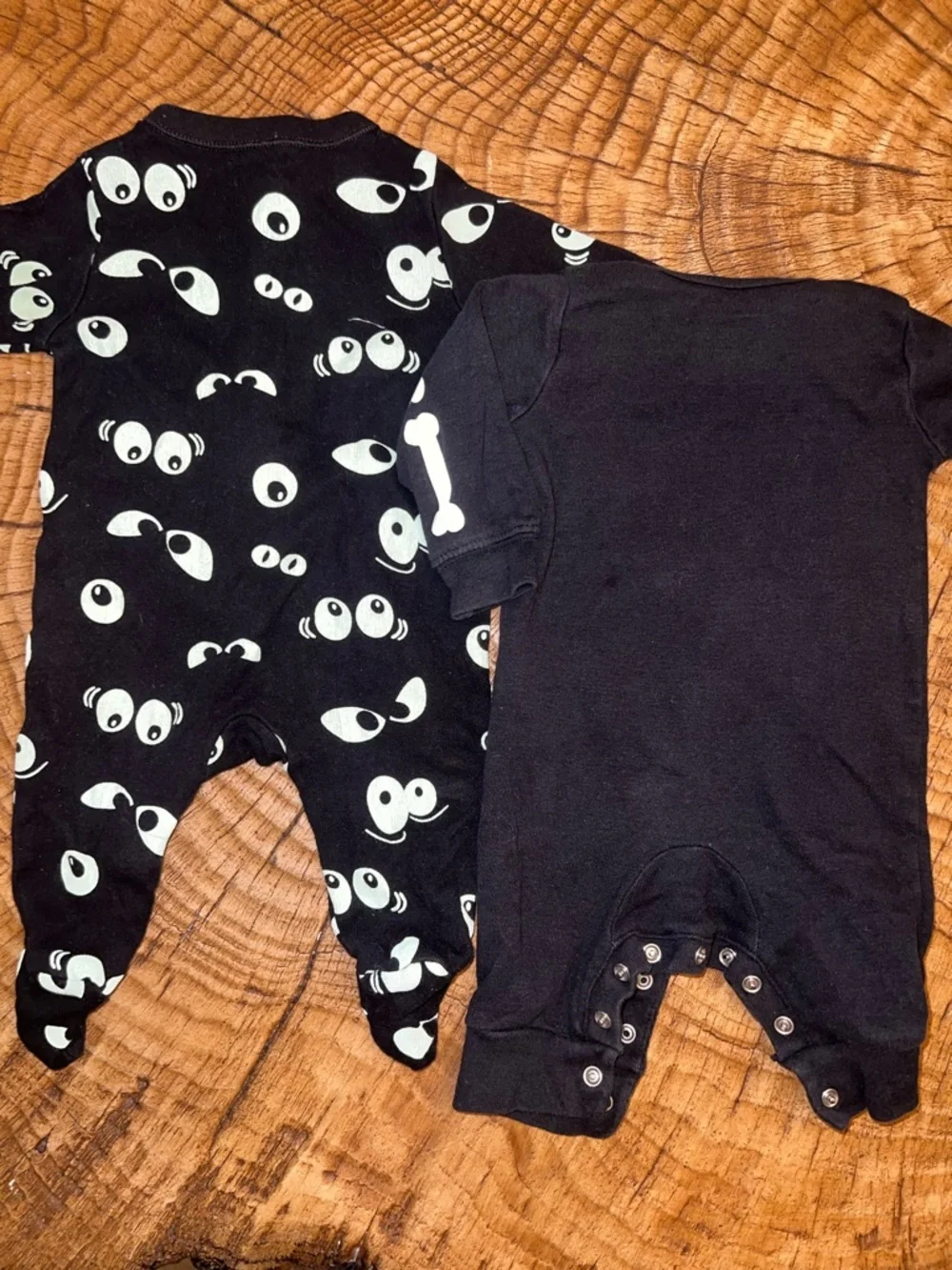 ‼️NWOT: Carter’s Halloween Sleeper Bundle - 3M